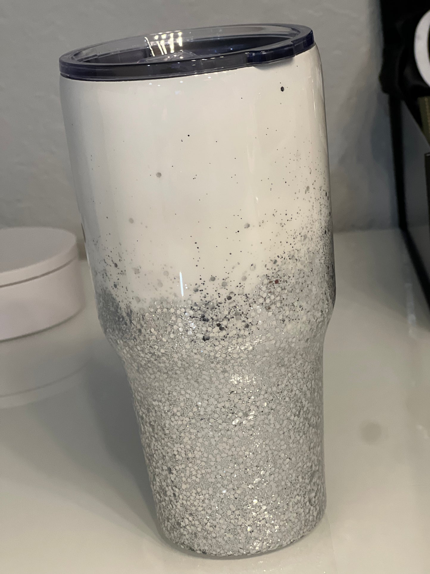 Mrs. Tumbler (30oz curve)