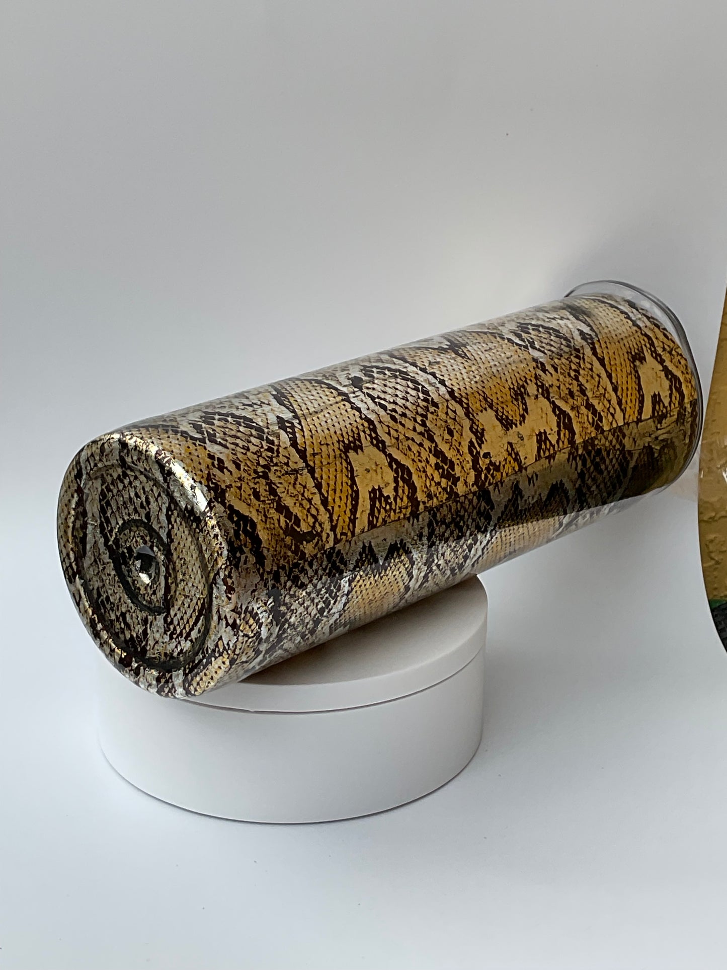 20oz Snake foiled tumbler