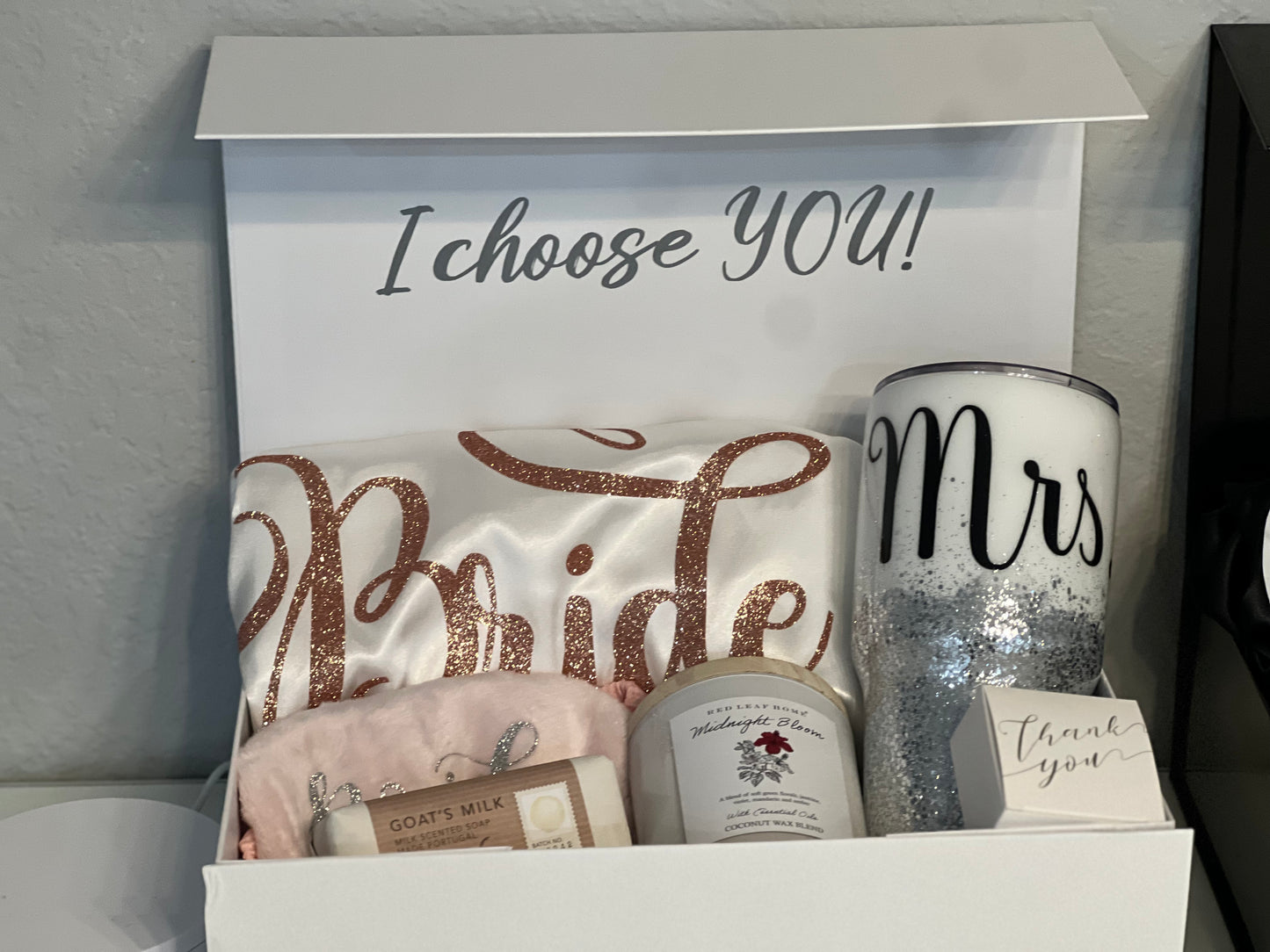 Custom bride gift box